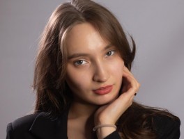 Любовь Неволина, студентка 3 курса артистов театра кукол, мастерская А.В. Борисовой
